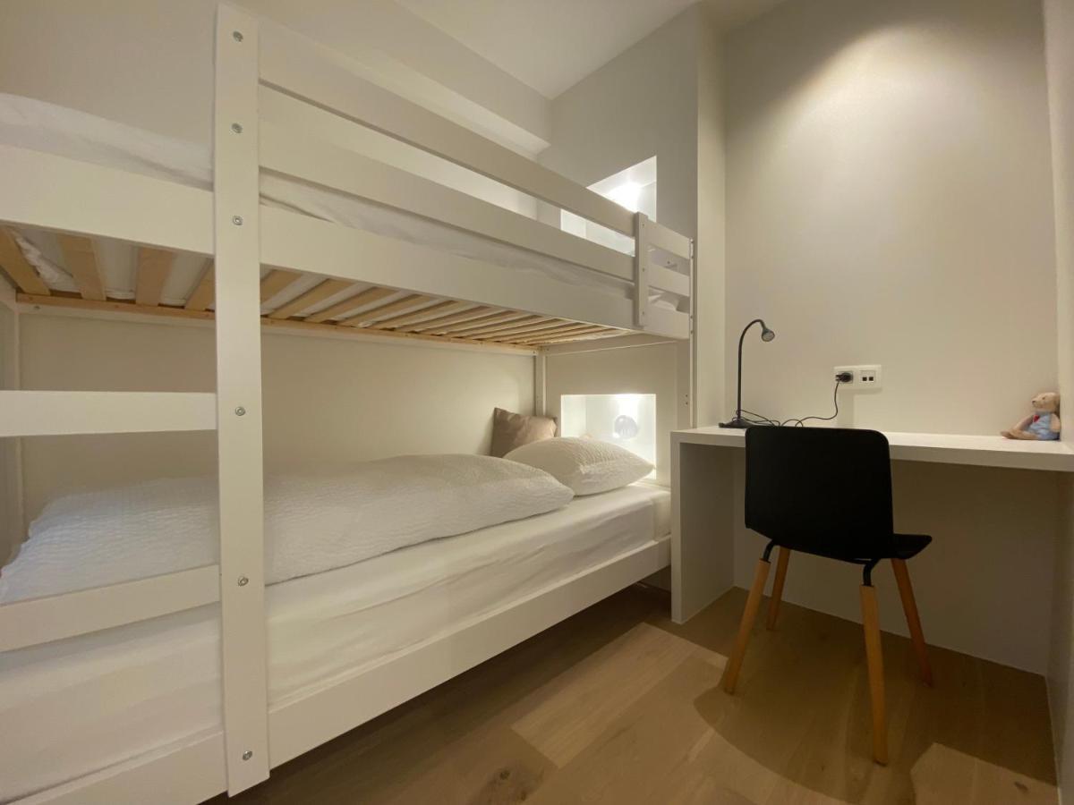 Chiara Luxueus Rustig Appartement Ostenda Esterno foto